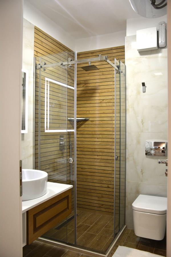 Central Luxury Apartment Tiran Oda fotoğraf